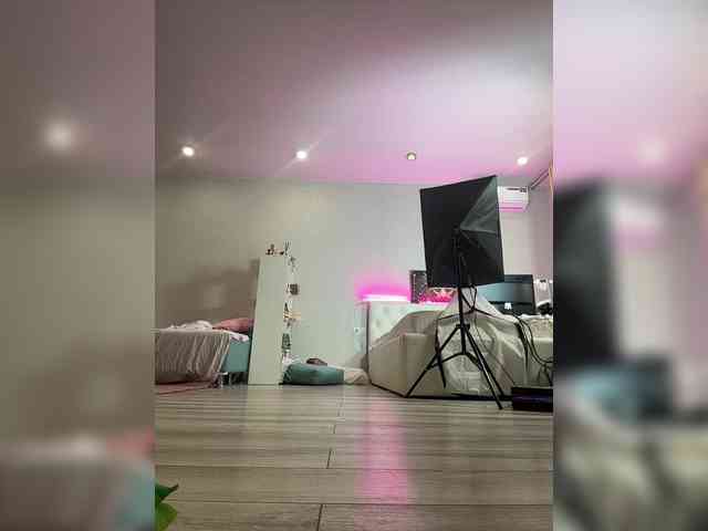 Madam_koss webcam