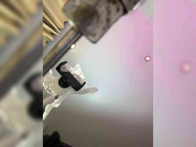 Madam_koss webcam