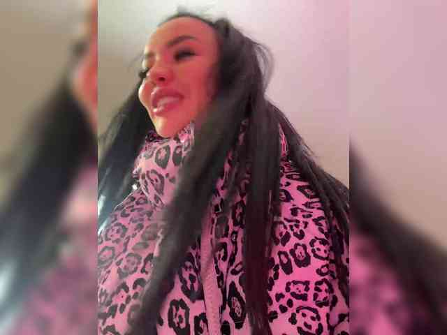 Madam_koss webcam