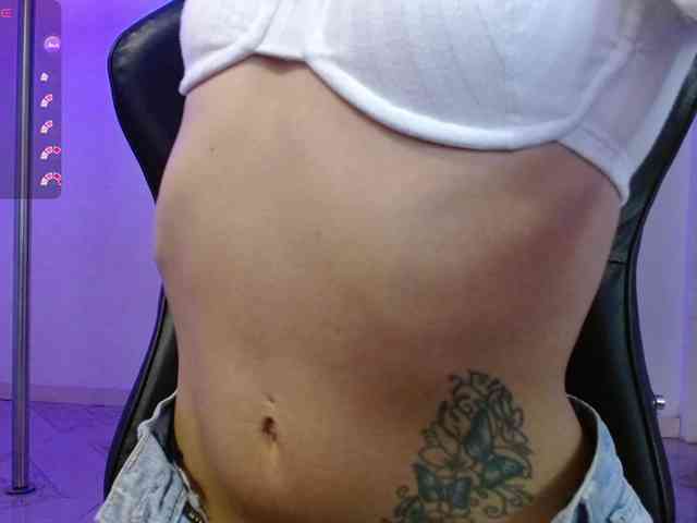 Martina1369 Live Webcam on BongaCams