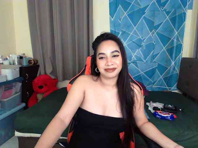xxTrexie18 webcam