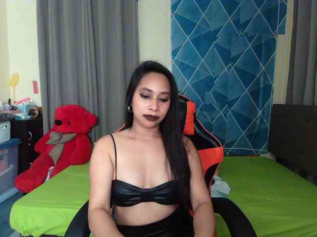 xxTrexie18 webcam
