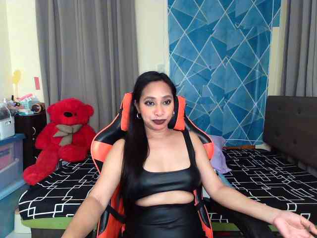 xxTrexie18 webcam