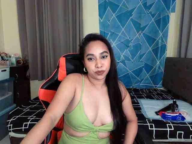 xxTrexie18 webcam