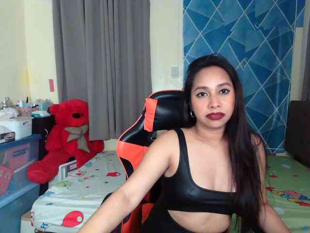 xxTrexie18 webcam