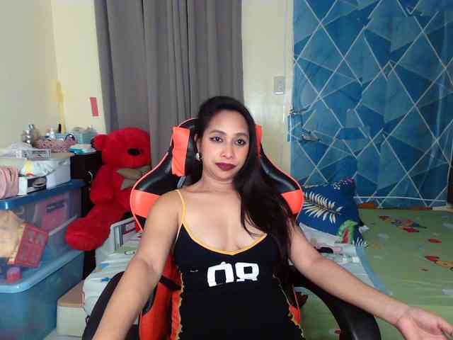 xxTrexie18 webcam