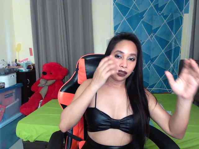 xxTrexie18 webcam