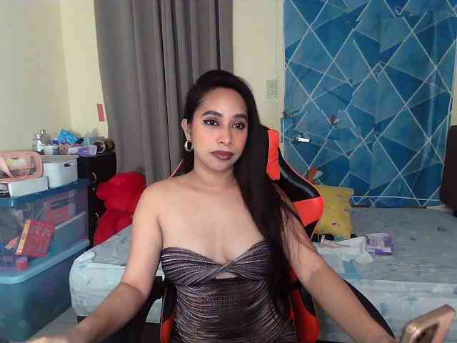 xxTrexie18 webcam