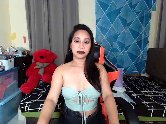xxTrexie18 webcam