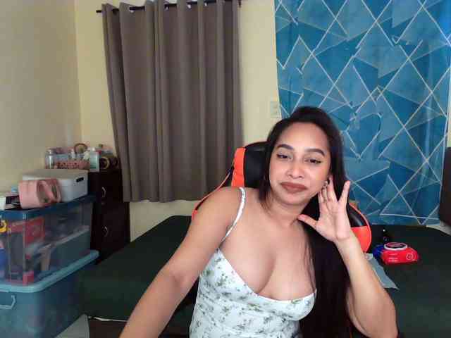 xxTrexie18 webcam