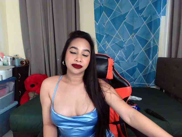 xxTrexie18 webcam