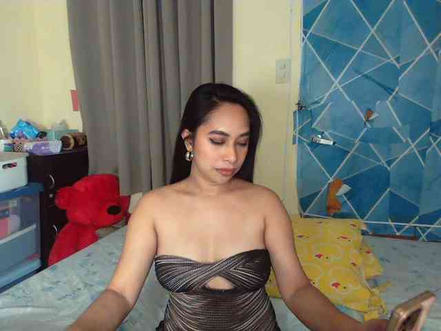 xxTrexie18 webcam