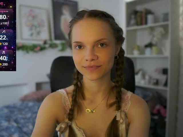 live cam bedroom NatashaMalko