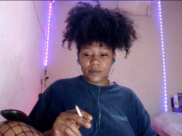 Cherryu's BongaCams show and profile