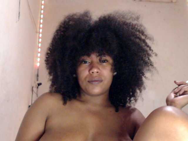 Cherryu's BongaCams show and profile