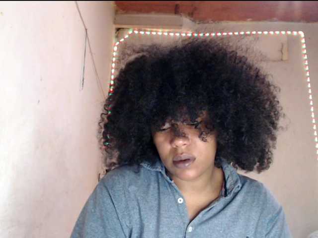 Cherryu's BongaCams show and profile