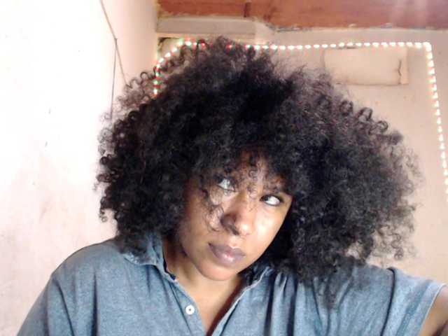 Cherryu's BongaCams show and profile