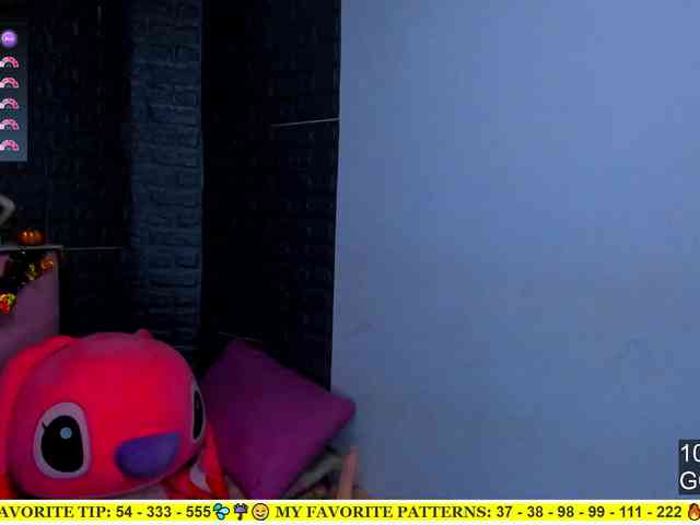 AriannaLewis webcam
