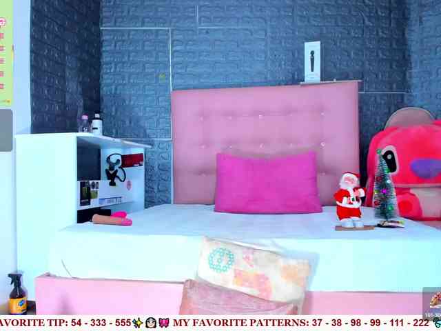 AriannaLewis AriannaLewis