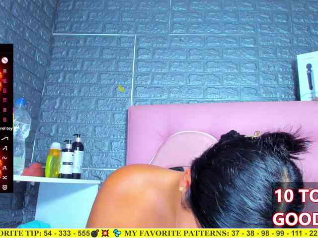 AriannaLewis webcam