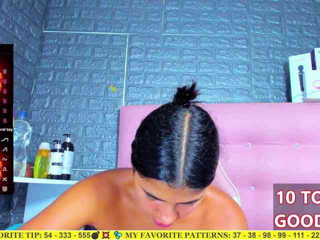 AriannaLewis webcam