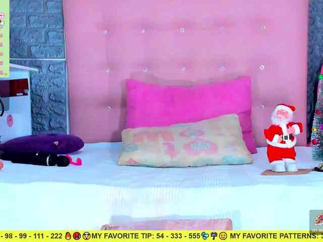 AriannaLewis AriannaLewis