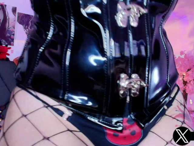 Discover Aryrouse from BongaCams