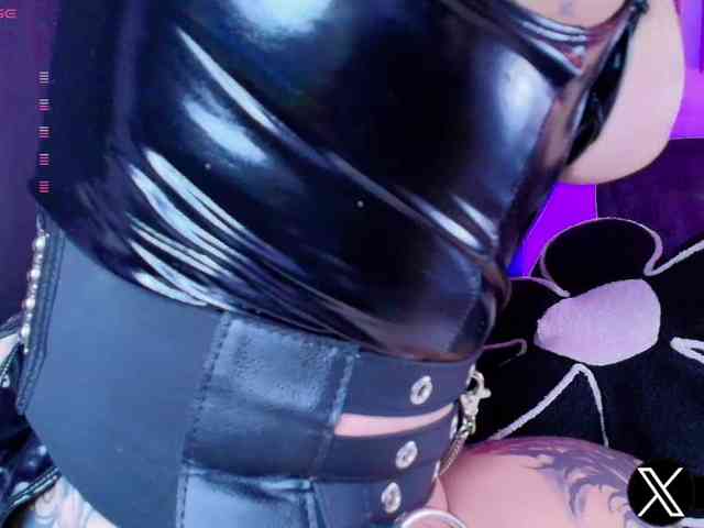 nude web cam Aryrouse