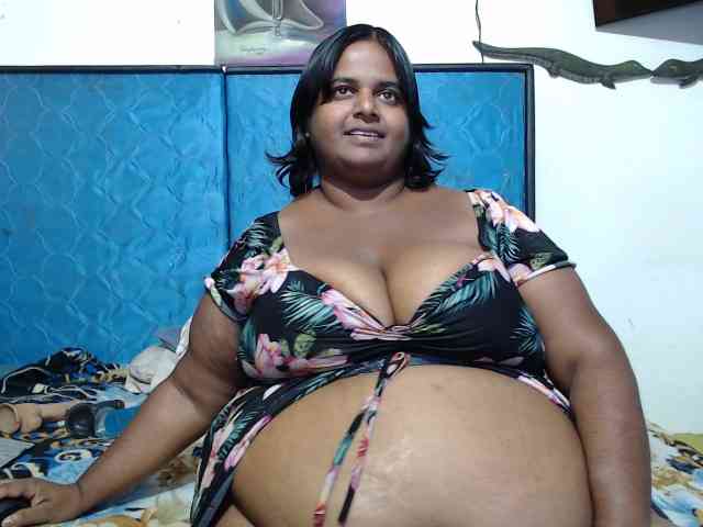 SusanaEshwar webcam