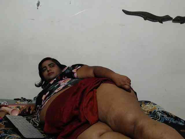 SusanaEshwar webcam