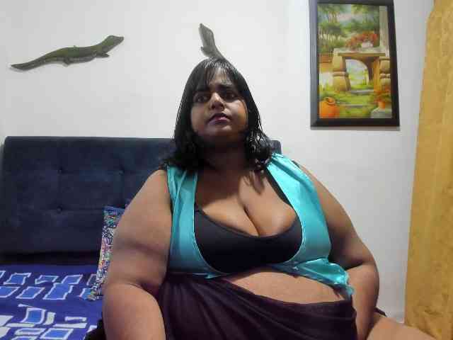 SusanaEshwar webcam