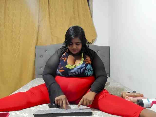 SusanaEshwar webcam