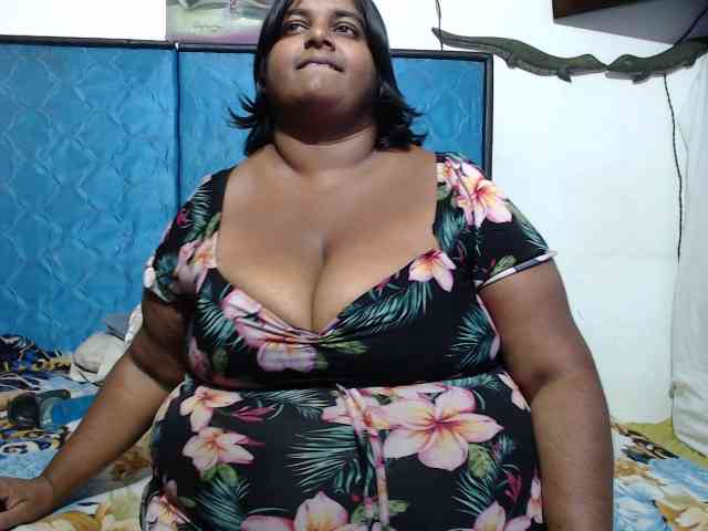 SusanaEshwar webcam