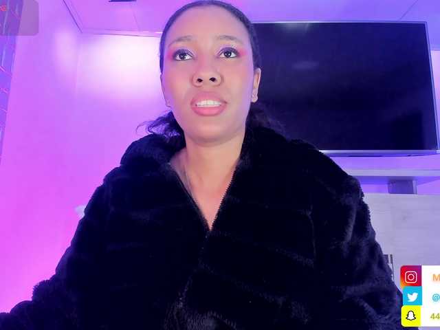  Mikeyla-Russo chat room