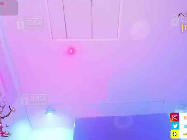 Mikeyla-Russo webcam