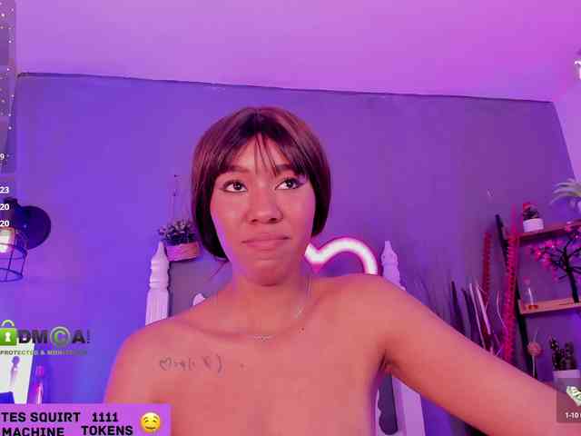 Mikeyla-Russo webcam
