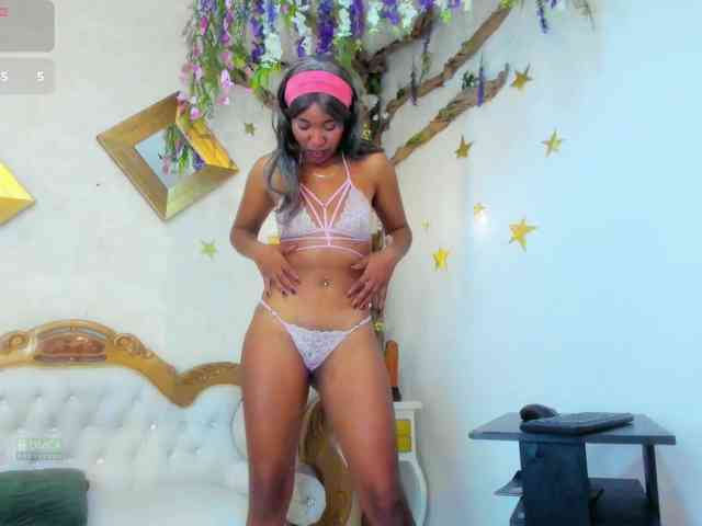 Mikeyla-Russo webcam