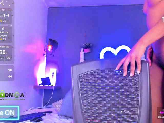 Mikeyla-Russo webcam