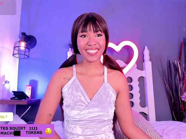 Mikeyla-Russo webcam