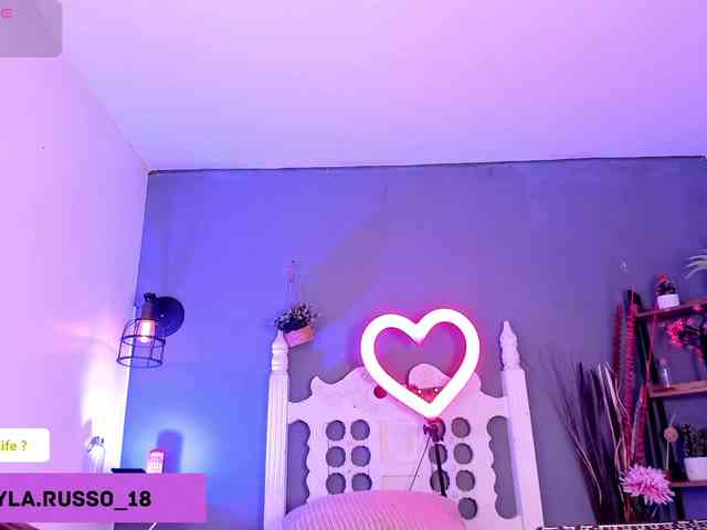 Mikeyla-Russo webcam