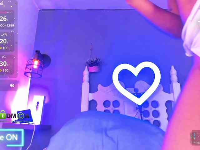 Mikeyla-Russo webcam