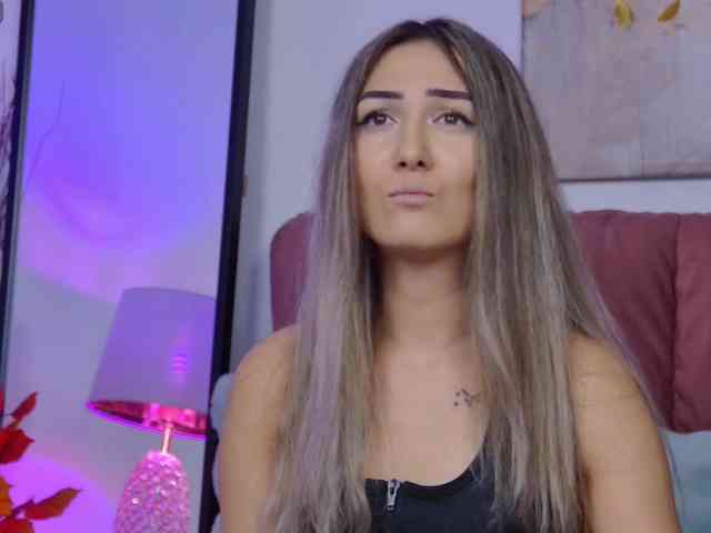 NicoleLegh webcam
