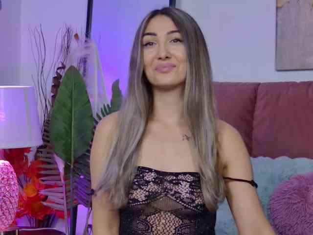 NicoleLegh webcam