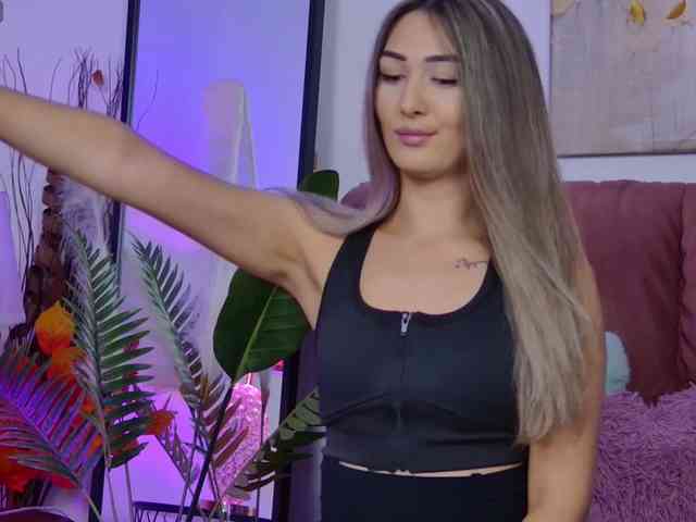 NicoleLegh webcam