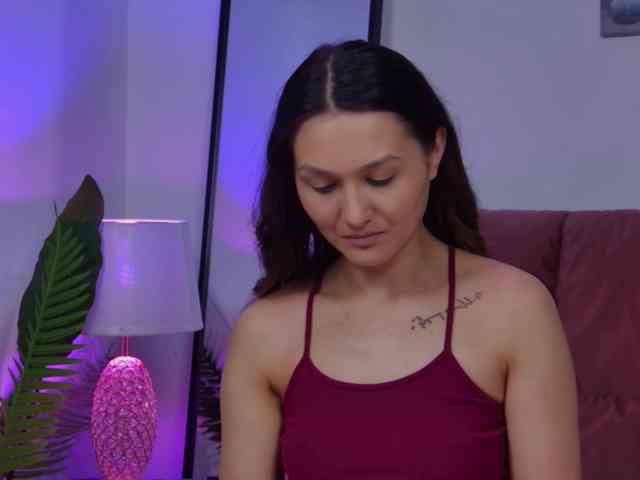 NicoleLegh webcam
