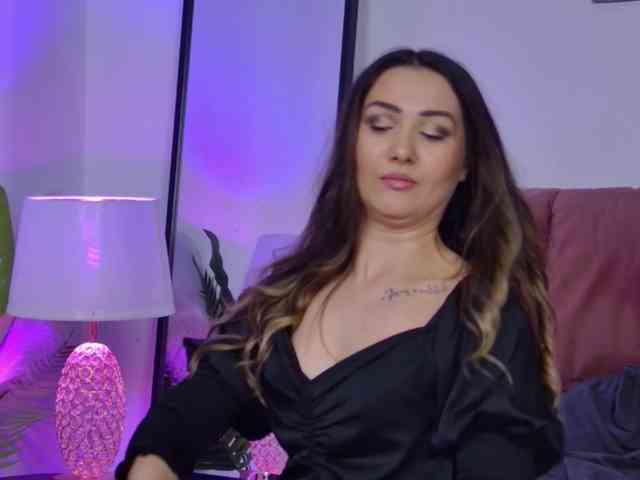 NicoleLegh webcam