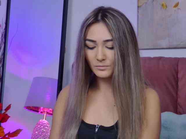 NicoleLegh webcam