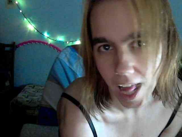 Wonderika Live Webcam on BongaCams