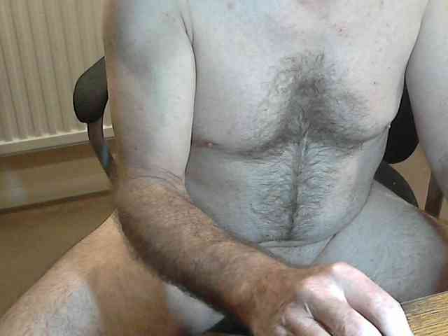 Pluto99 Live Webcam on BongaCams