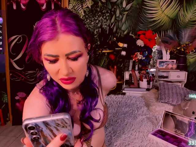 LolaHornyXXX chat room